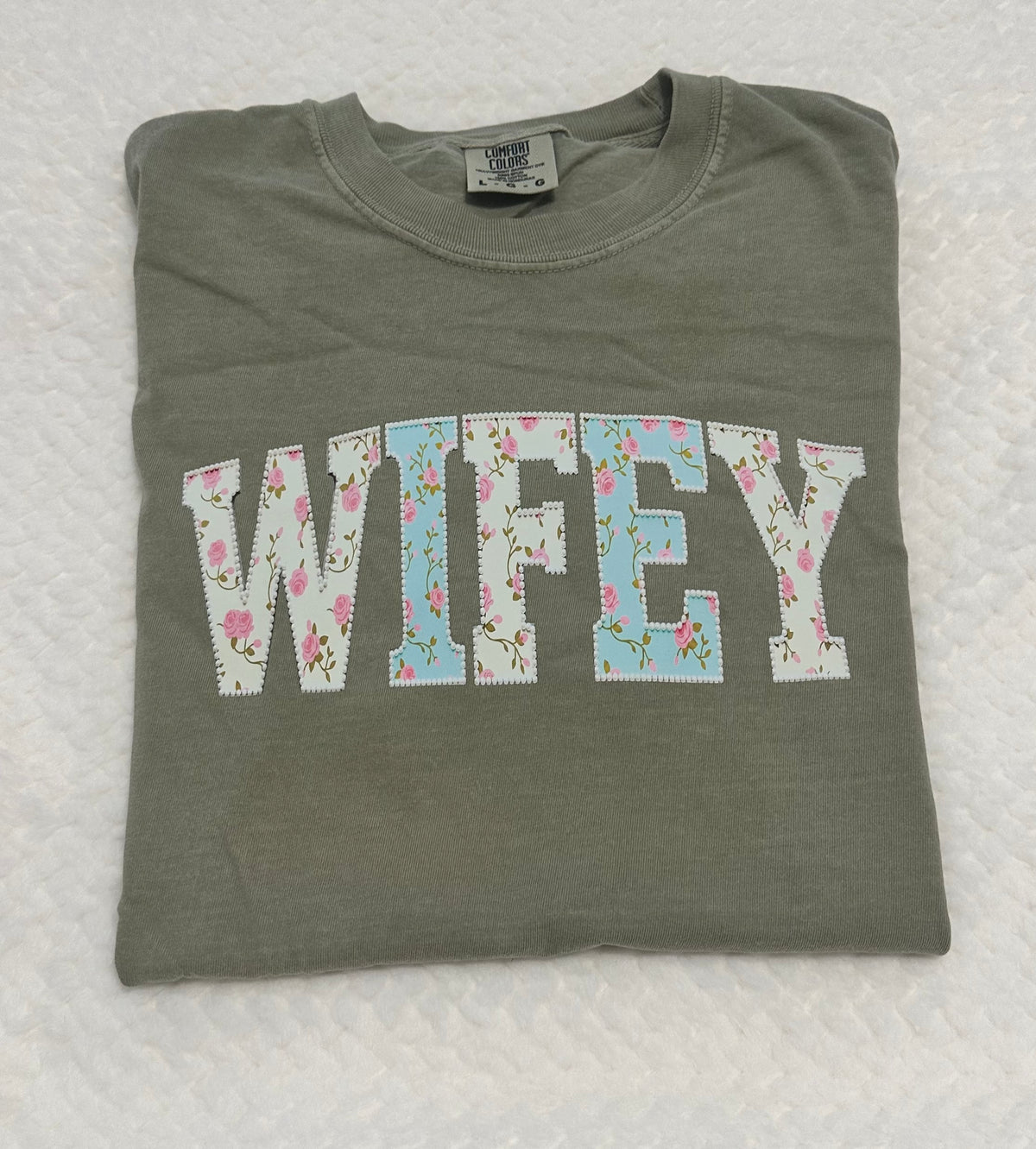 Wifey Tee (L)