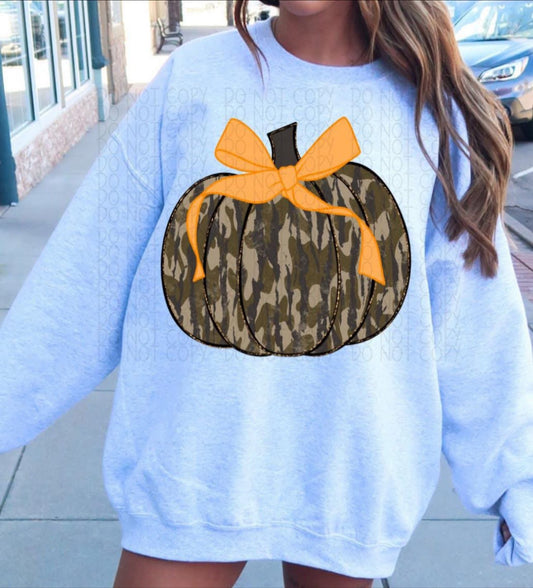 Camo Pumpkin Crew